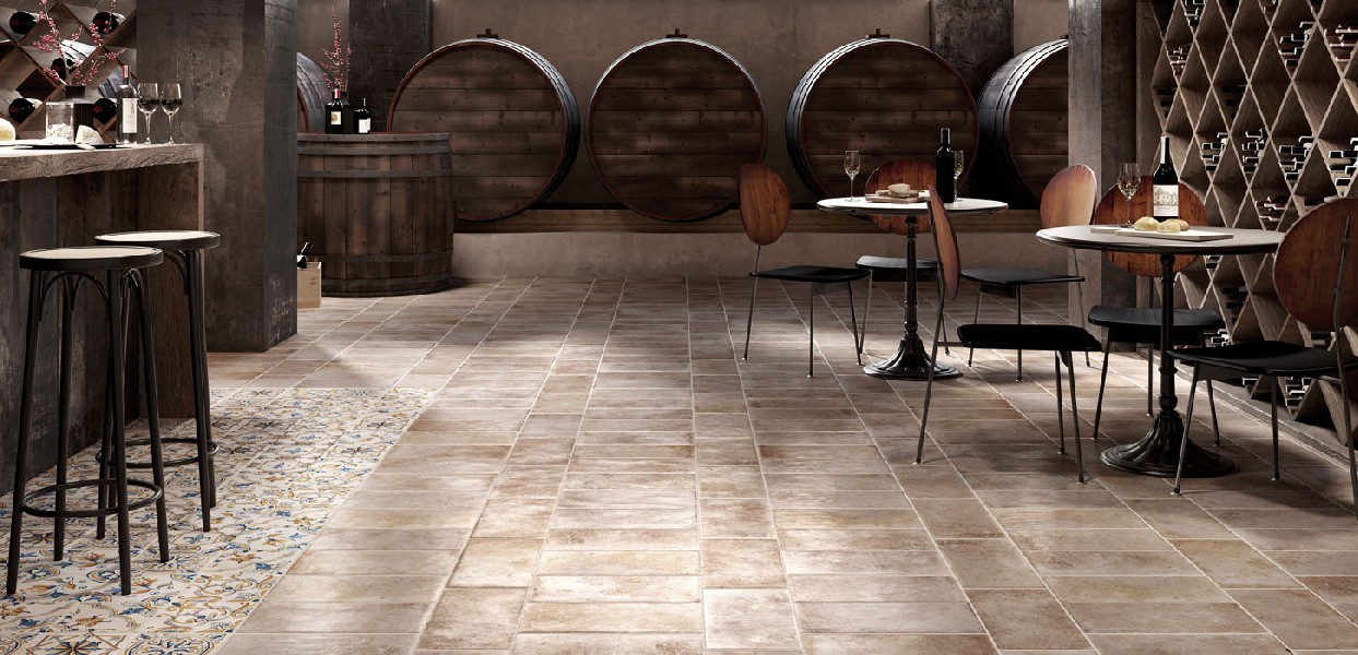 https://www.ceramicheminori.com/immagini_articoli/797/offerta-tuscany-ceramica-rondine-2685-600.jpg