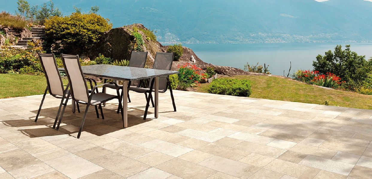 https://www.ceramicheminori.com/immagini_articoli/983/offerta-provence-ceramica-rondine-3417-600.jpg
